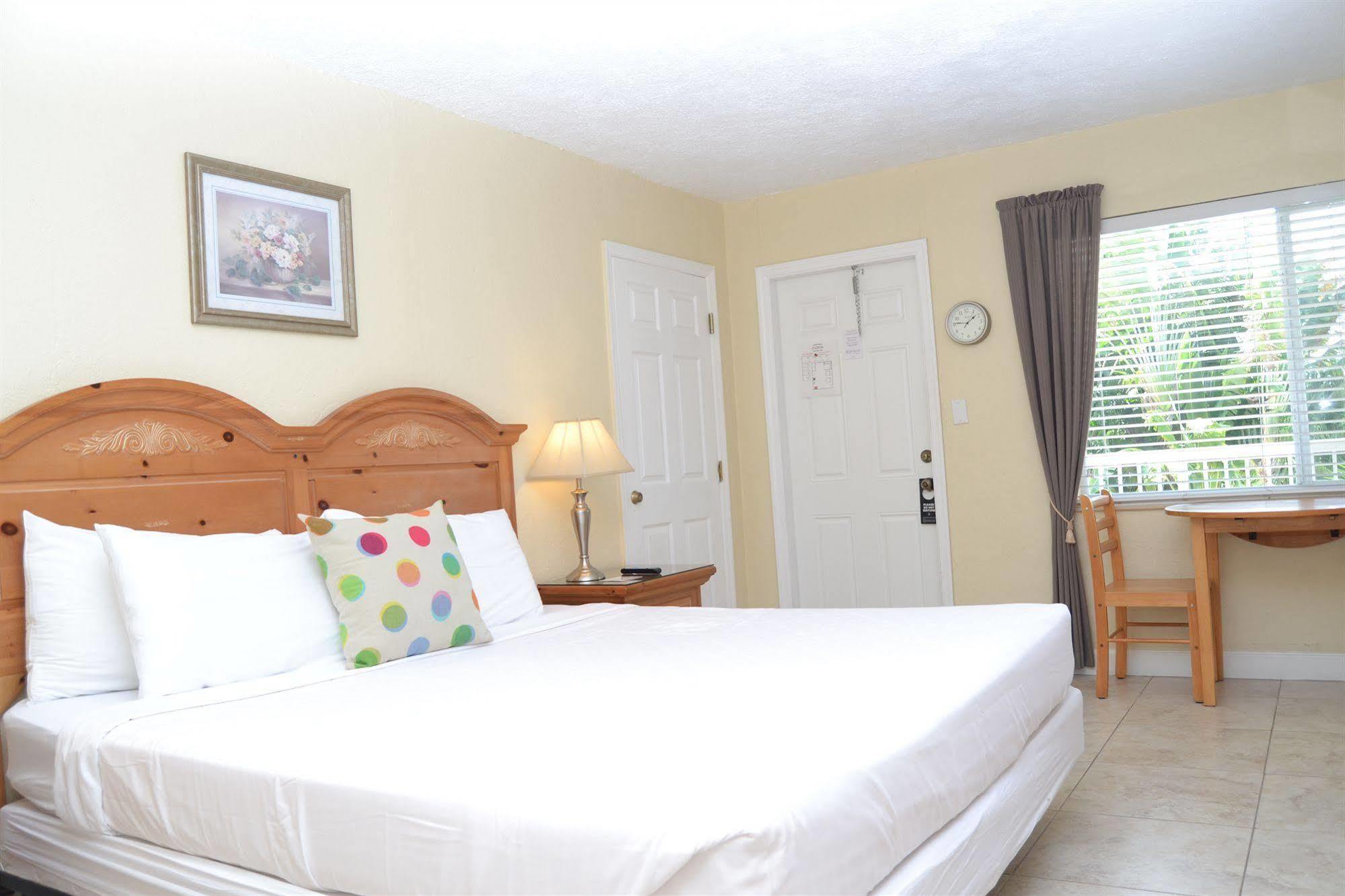 Cocobelle - Lauderdale 3* Fort Lauderdale