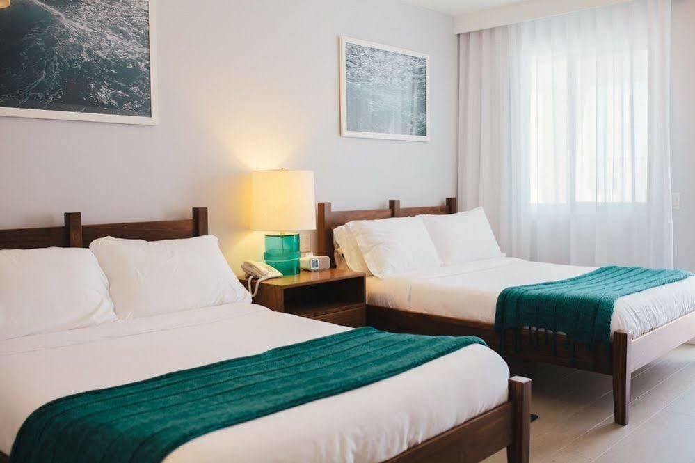 Tides Hotel