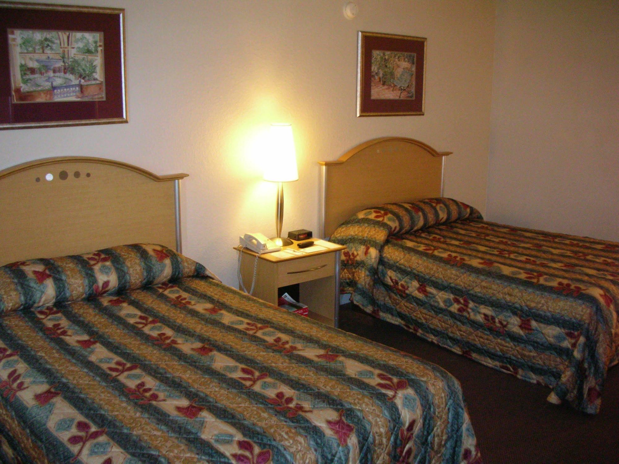 Hotel Monumental Movieland