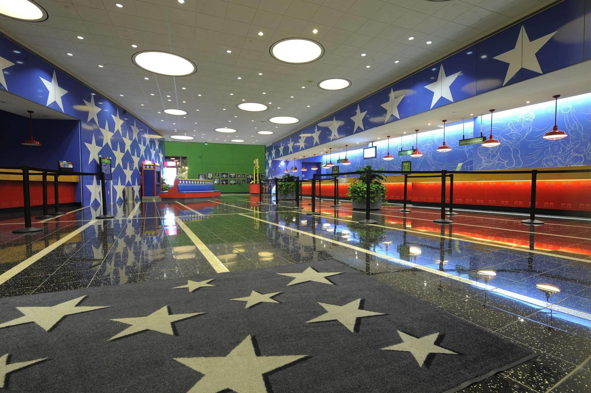 Hotel Disney's All-star Sports 3*