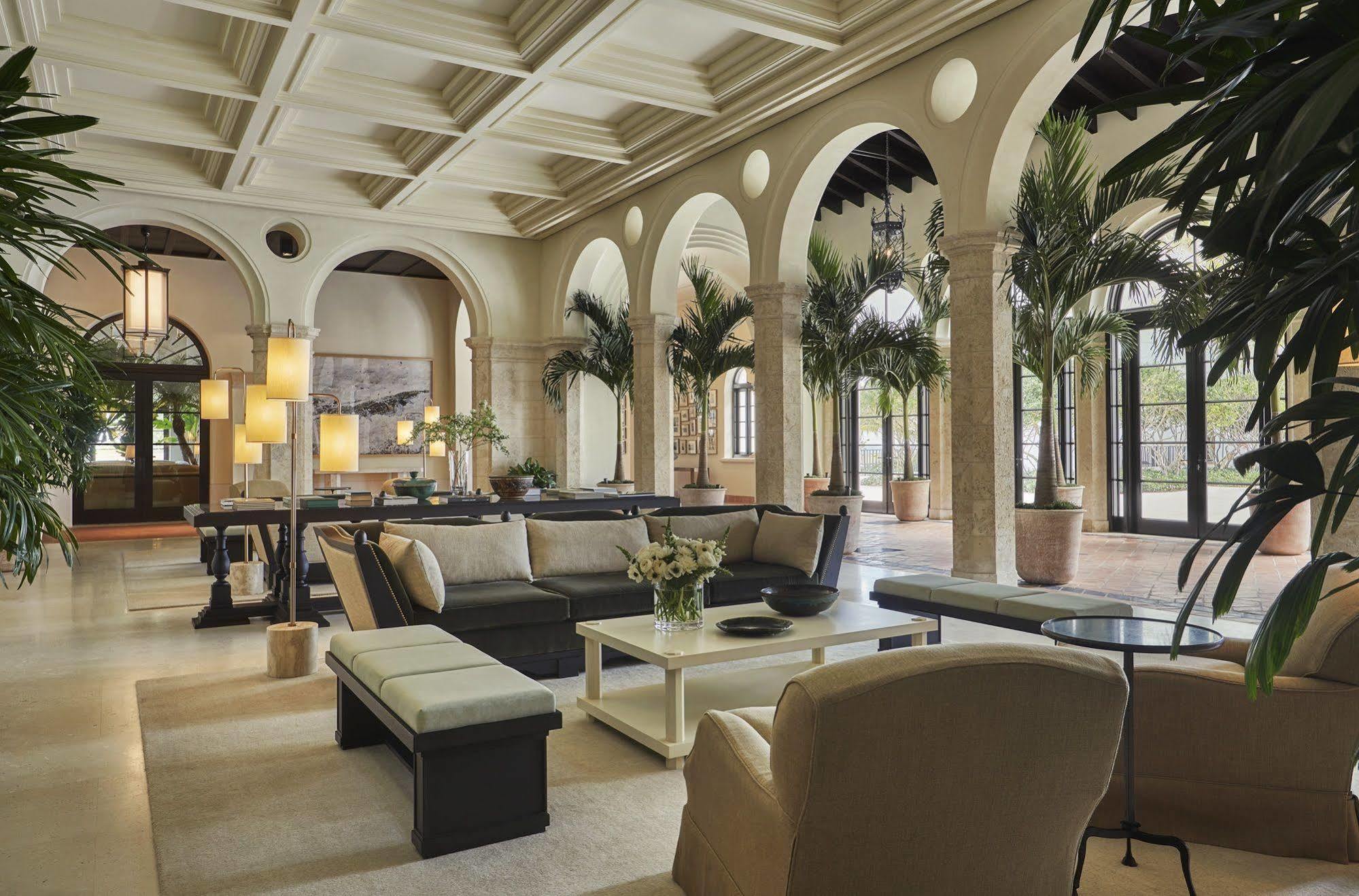 Four Seasons At The Surf Club Surfside