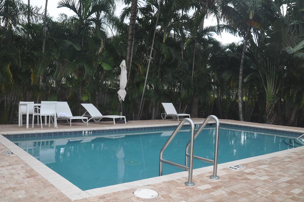 Cocobelle - Lauderdale Hotel Fort Lauderdale