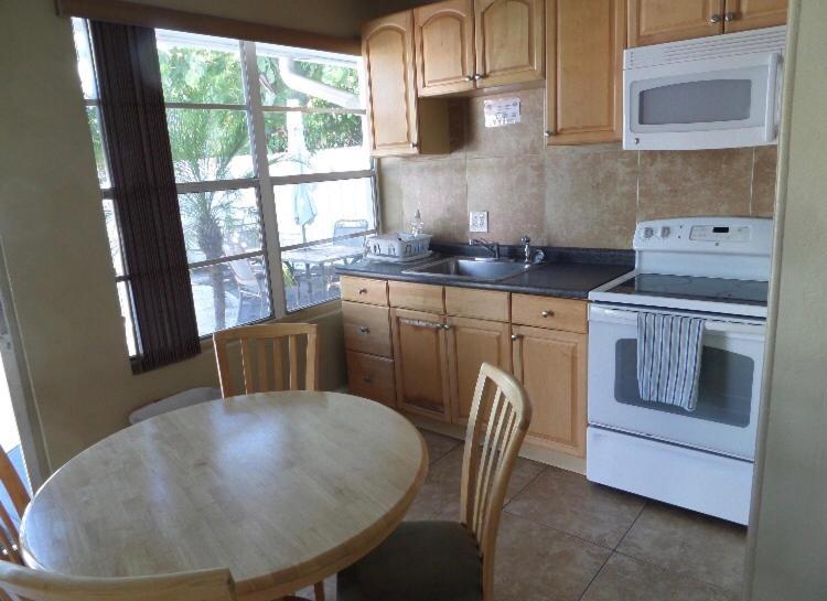 Apartment Bayview Crowns *