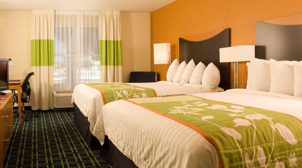 Fairfield & By Marriott Orlando Buena Vista In The Marriott Village Hotel