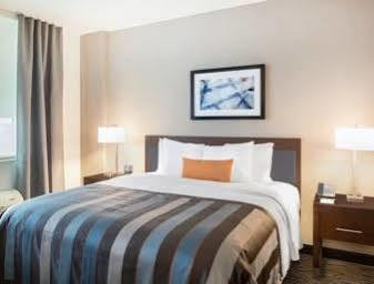Hotel Wingate By Wyndham Miami Airport