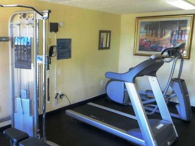 Hotel Days By Wyndham Orlando Airport Florida Mall