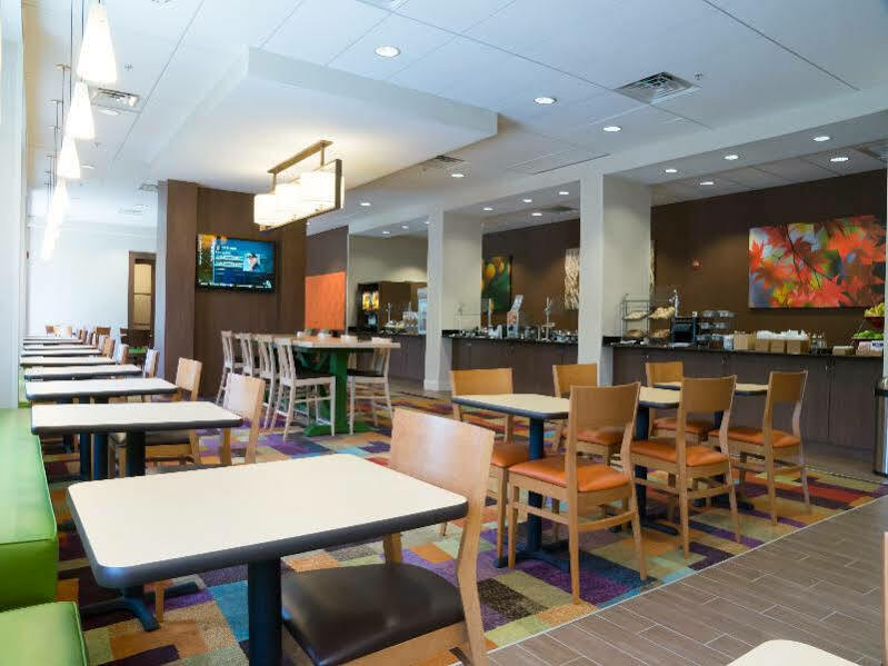 Fairfield & By Marriott Orlando International Drive/convention Center Hotel Williamsburg