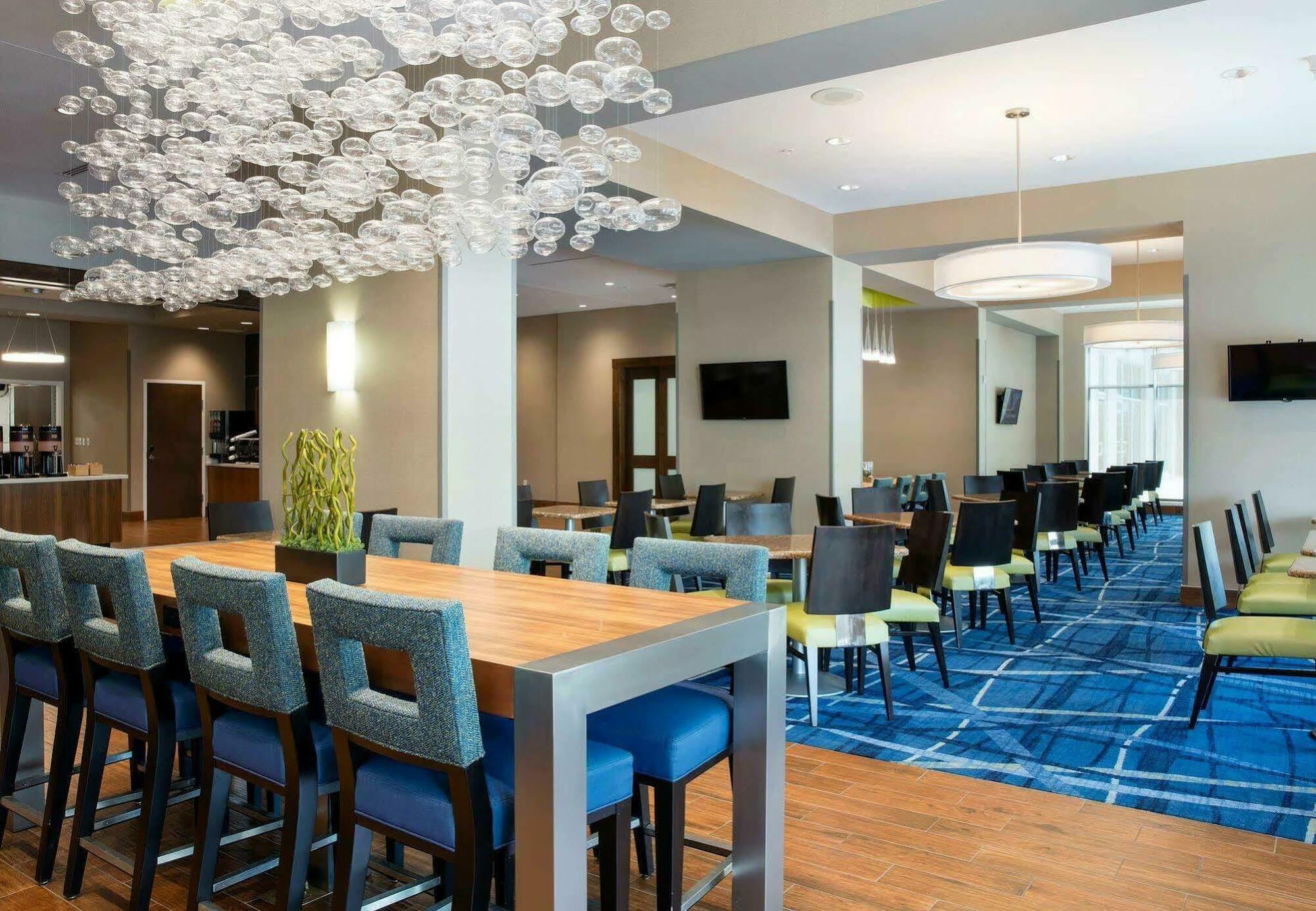 Springhill By Marriott Orlando At Flamingo Crossings Town Center-western Entrance Hotel