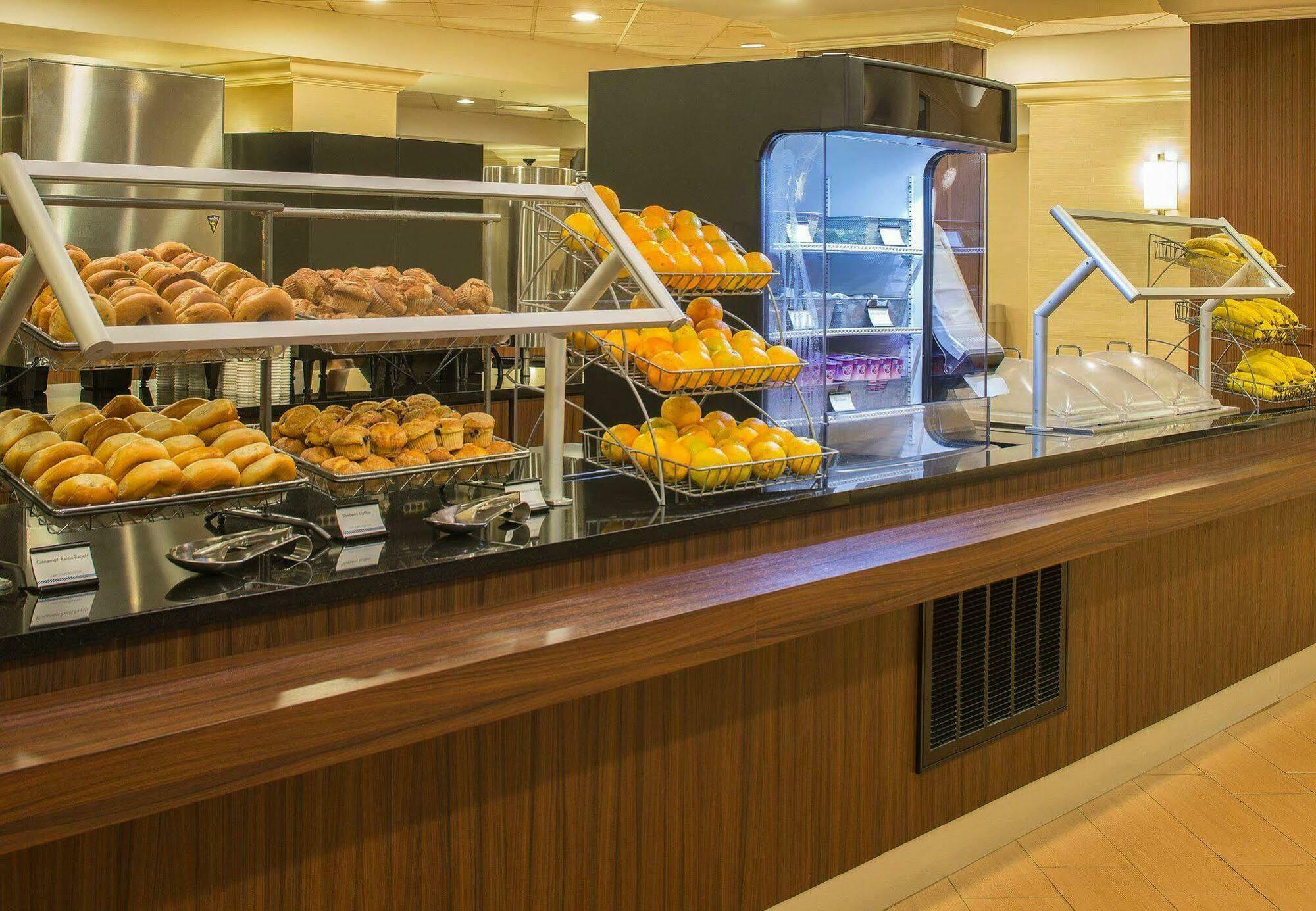 Fairfield & By Marriott Orlando Buena Vista In The Marriott Village 3* Lake Buena Vista