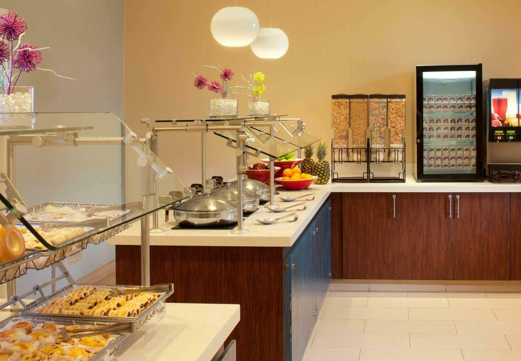 Springhill By Marriott Orlando At Seaworld Hotel Williamsburg