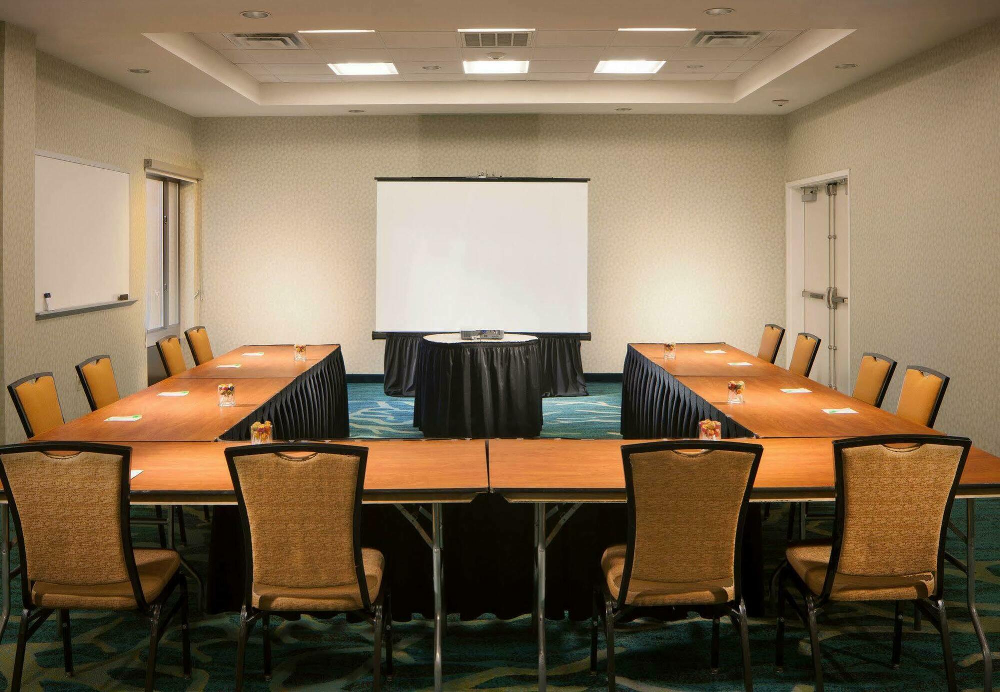Hotel Springhill By Marriott Orlando At Seaworld Williamsburg
