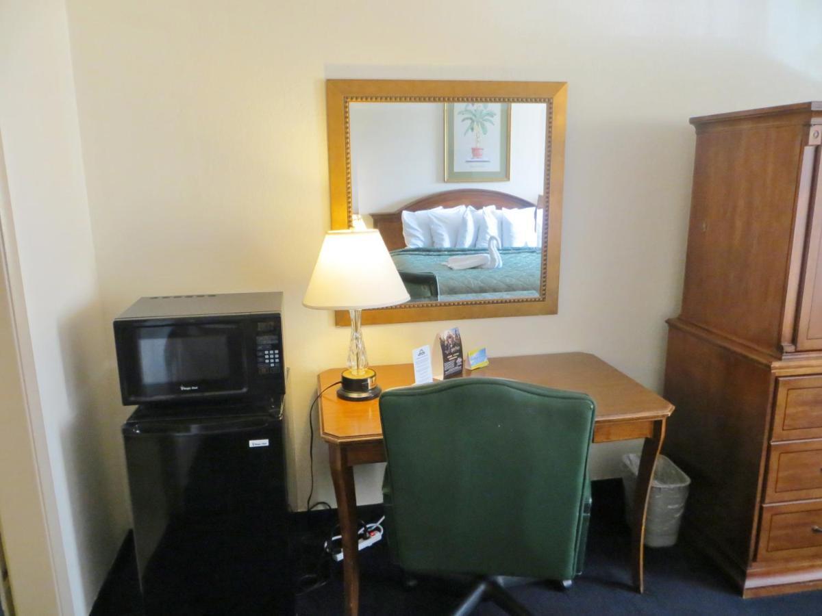 Days By Wyndham Orlando Airport Florida Mall