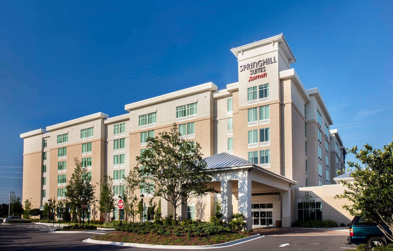 Springhill By Marriott Orlando At Flamingo Crossings Town Center-western Entrance