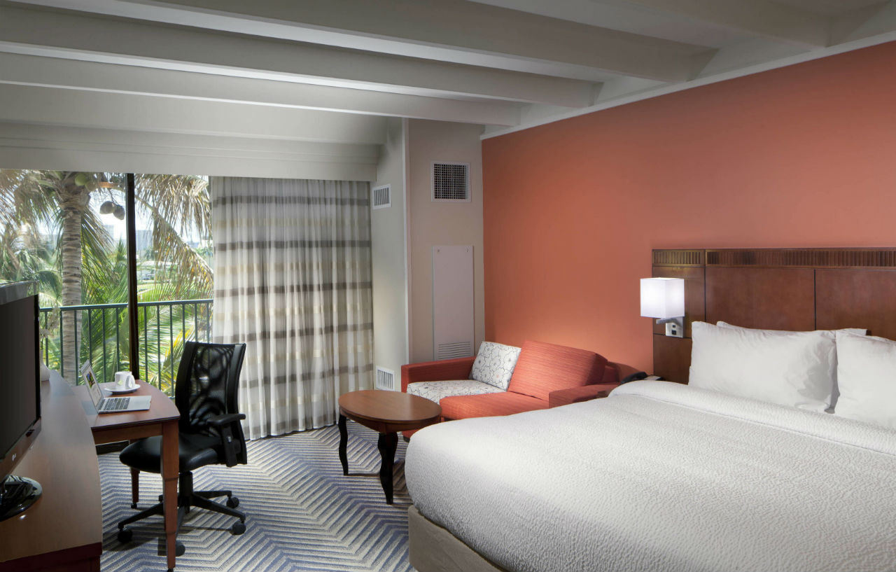Hotel Courtyard Lauderdale East Lauderdale-by-the-sea 3*