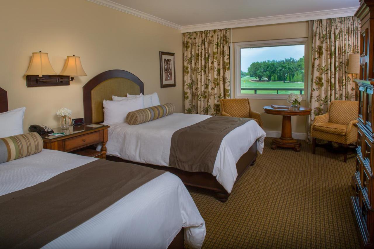 Arnold Palmer's Club & (adults Only)