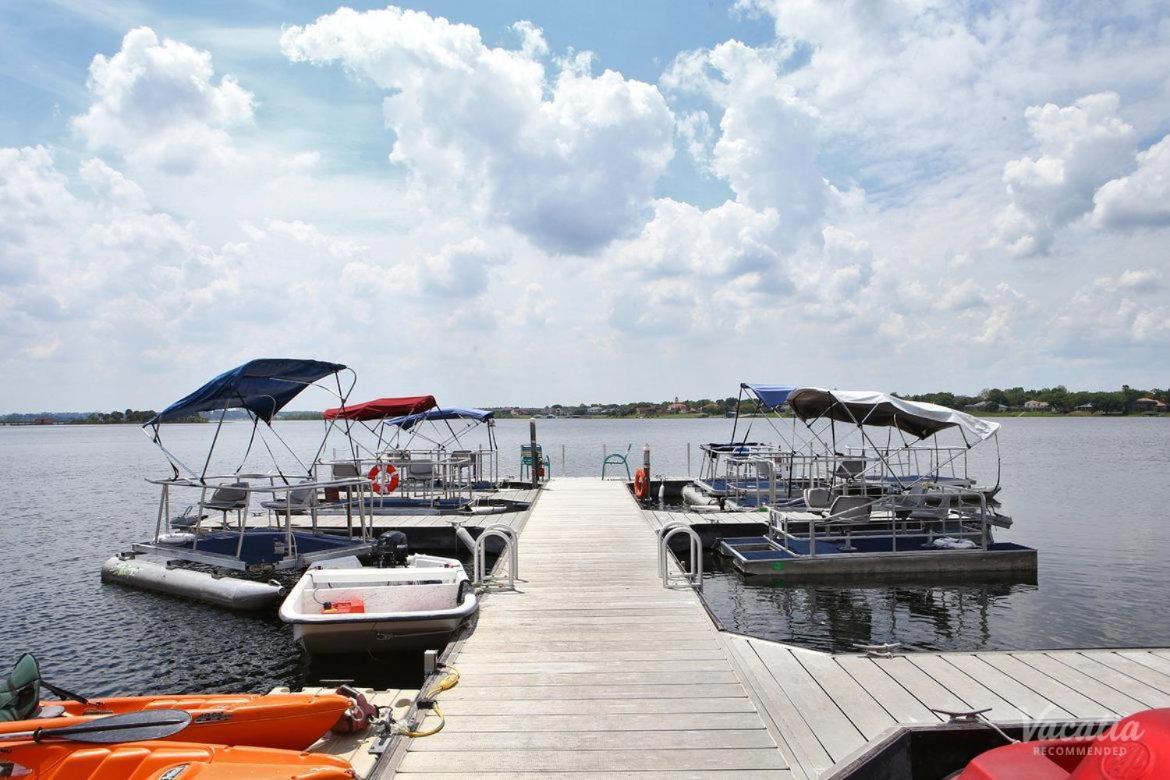 Westgate Lakes And