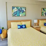 Daytona Inn Studios