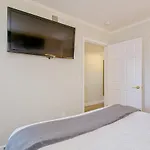 441-Waterfront, Amazing Views, Wifi, Pool And Close To Bucs Stadium