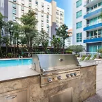 Entire Condo 2/1 Channelside Tampa 2Min To Ybor City
