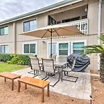 Sunny Destin Condo With Pool And Beach Access!