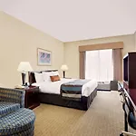 Wingate By Wyndham Destin