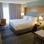 Hampton Inn Orlando-International Airport
