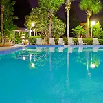 Hampton Inn Orlando-International Airport