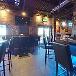 Rodeway Inn & Suites Fort Lauderdale Airport & Cruise Port