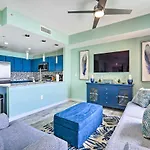 Chic Panama City Beach Condo With Pool And Gulf Views