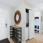 Laketown Wharf #1509 By Nautical Properties