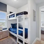 Laketown Wharf #1509 By Nautical Properties