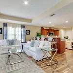 Pensacola Home With Private Lanai, 9 Mi To Downtown!