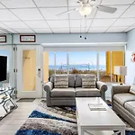 Continental Condo 118