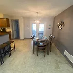 Close To Beaches Pet Friendly Heated Pool Hot Tub