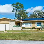 Close To Beaches Pet Friendly Heated Pool Hot Tub