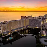 Laketown Wharf 0924