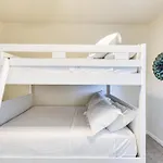 Oceanfront Destin Condo With Pool And Beach Access