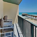 Sunglow Resort 305