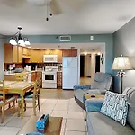 Sunglow Resort 305