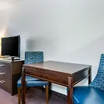 Quality Inn Sarasota North Near Lido Key Beach