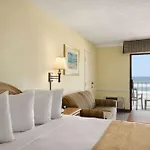 Days Inn By Wyndham Daytona Oceanfront