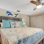 Water View & Heated Pool - Steps To Sand, Bayview Beauty B-5
