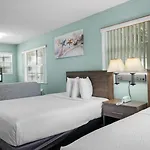 Ocean Court Beachfront Hotel