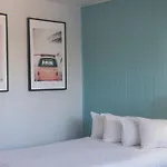 Ocean Holiday Motel