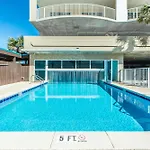 Ocean Villa Penthouse #2302