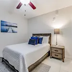 Unit 107 Aruba - 3 Bedroom Ocean View