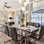 Family Home W/ Private Pool Pet Friendly, Minutes To Disney