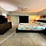 Penthouse Floor 1 Bedroom Resort Condo Direct Oceanfront Wyndham Ocean Walk - Daytona Funland 1908