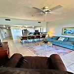 Penthouse Floor 1 Bedroom Resort Condo Direct Oceanfront Wyndham Ocean Walk - Daytona Funland 1908
