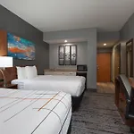La Quinta By Wyndham St. Petersburg Northeast *Newly Renovated